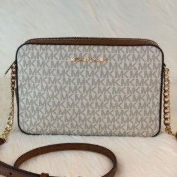 ❤️Michael Kors LG EW Crossbody Bag Vanilla - Picture 11 of 11